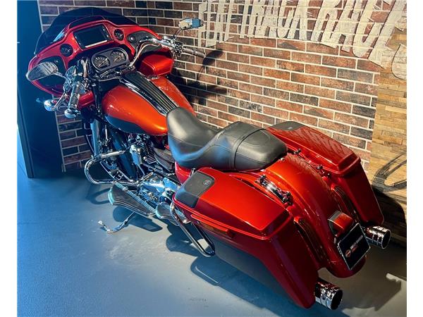 2018 harley-davidson FLTRXSE Road Glide Special 117 CVO