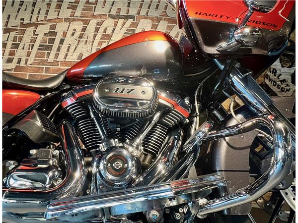 2018 harley-davidson FLTRXSE Road Glide Special 117 CVO