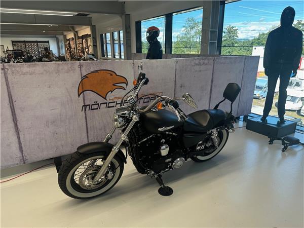 2015 harley-davidson XL 1200 C Sportster Custom