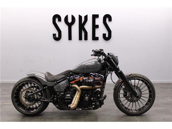 2018 Harley-Davidson Breakout 114