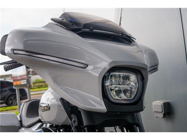 2025 Harley-Davidson Street Glide
