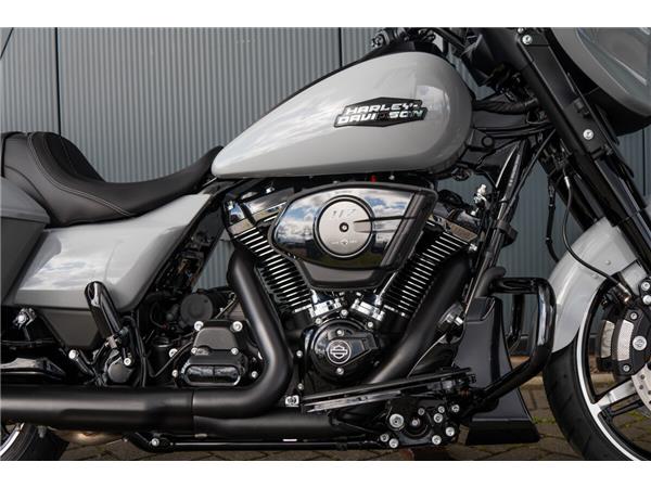 2025 Harley-Davidson Street Glide