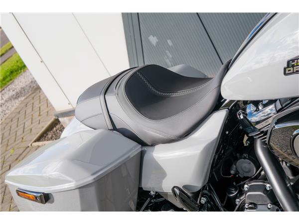 2025 Harley-Davidson Street Glide