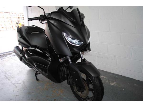 2020 Yamaha YP300RA SV XMAX TECHMAX BLACK