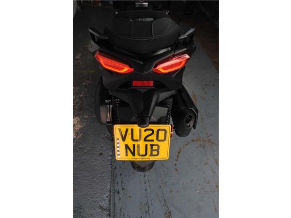 2020 Yamaha YP300RA SV XMAX TECHMAX BLACK