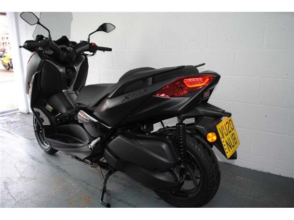 2020 Yamaha YP300RA SV XMAX TECHMAX BLACK