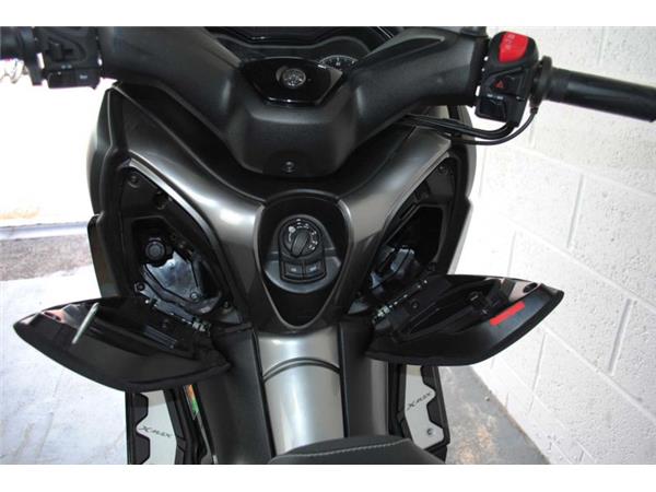 2020 Yamaha YP300RA SV XMAX TECHMAX BLACK