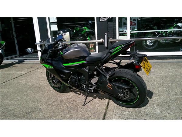 2024 Kawasaki Ninja ZX-6R