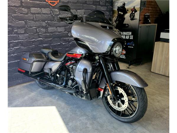 Street Glide CVO 