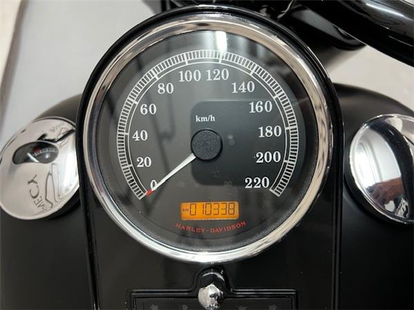 2015 HARLEY-DAVIDSON FAT BOY