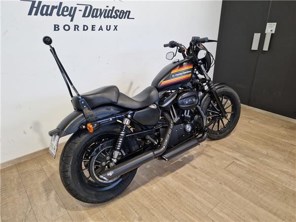 2011 HARLEY-DAVIDSON IRON