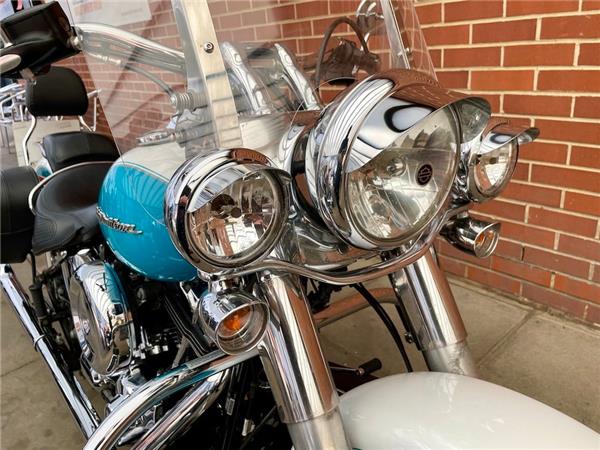 2016 HARLEY-DAVIDSON SOFTAIL FLSTN DELUXE