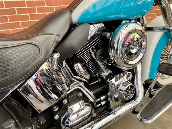2016 HARLEY-DAVIDSON SOFTAIL FLSTN DELUXE