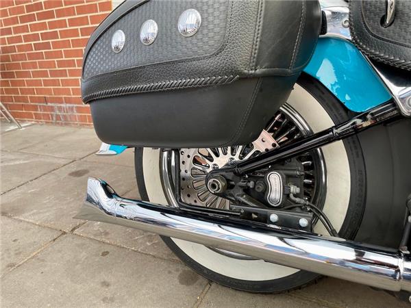 2016 HARLEY-DAVIDSON SOFTAIL FLSTN DELUXE