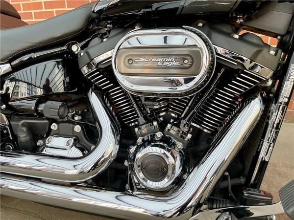 2021 HARLEY-DAVIDSON SOFTAIL FLSB SPORT GLIDE