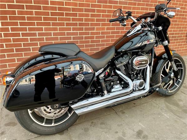 2021 HARLEY-DAVIDSON SOFTAIL FLSB SPORT GLIDE