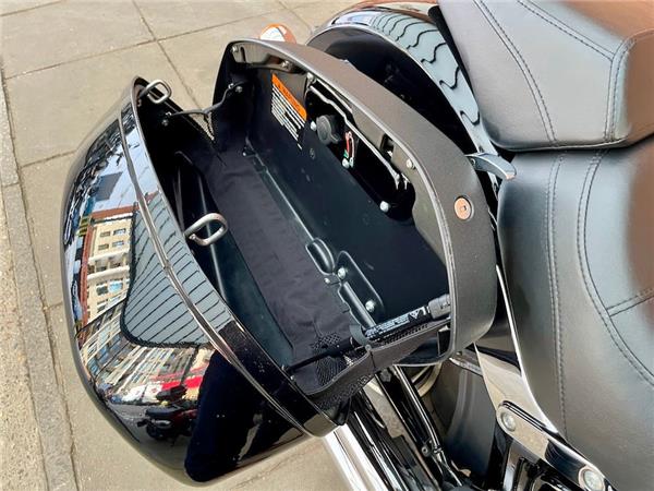 2021 HARLEY-DAVIDSON SOFTAIL FLSB SPORT GLIDE