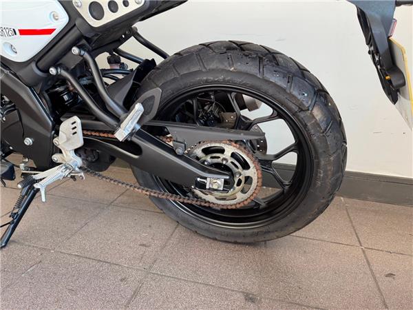 2024 YAMAHA XSR125