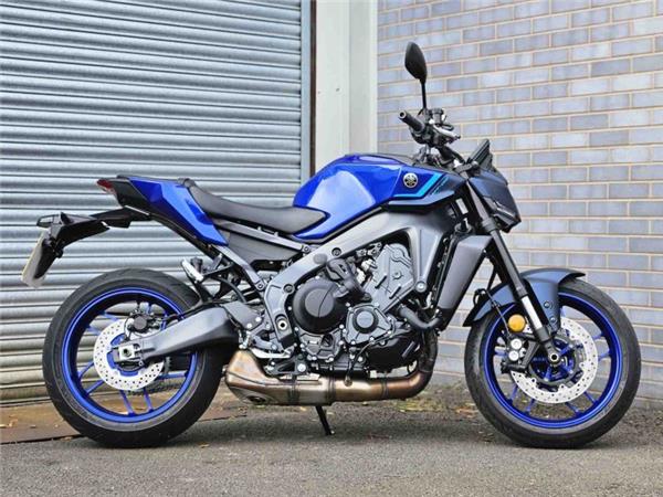 New Yamaha MT-09 YAMT ICON BLUE
