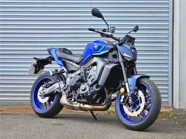 New Yamaha MT-09 YAMT ICON BLUE