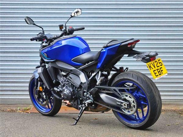 New Yamaha MT-09 YAMT ICON BLUE