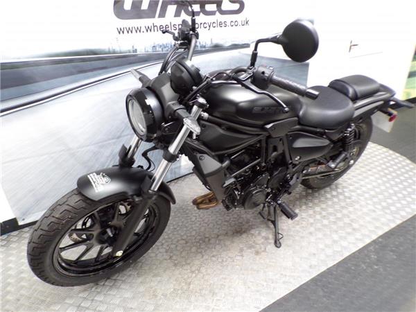2025 Kawasaki Eliminator