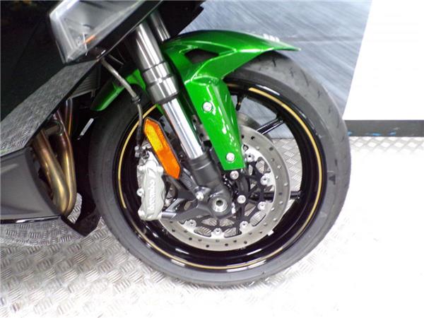 2025 Kawasaki Ninja 1100SX