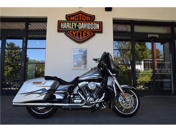 FLHXSE CVO Street Glide
