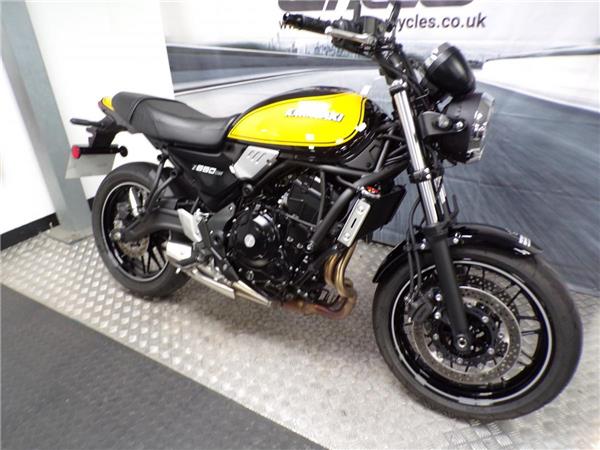 2025 Kawasaki Z650RS