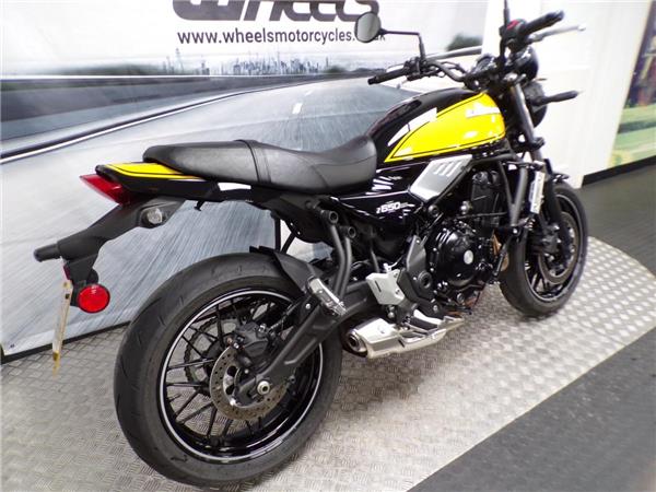 2025 Kawasaki Z650RS