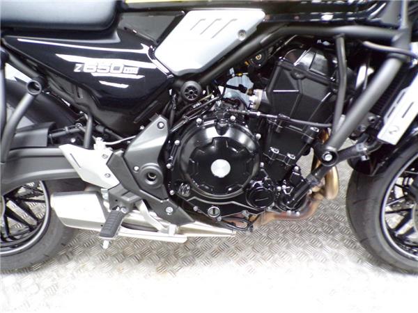 2025 Kawasaki Z650RS