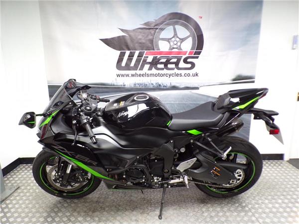 2025 Kawasaki ZX-6R