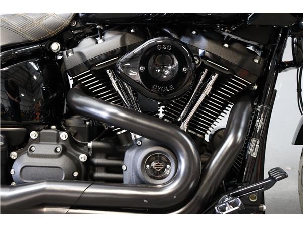2023 HARLEY-DAVIDSON FXLRST LOWRIDER ST 