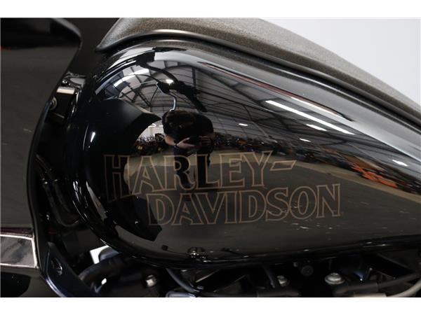 2023 HARLEY-DAVIDSON FXLRST LOWRIDER ST 