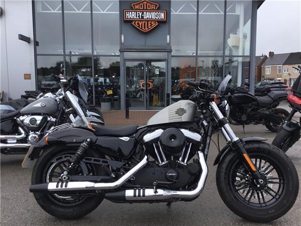 2016 HARLEY-DAVIDSON SPORTSTER XL1200X FORTY-EIGHT