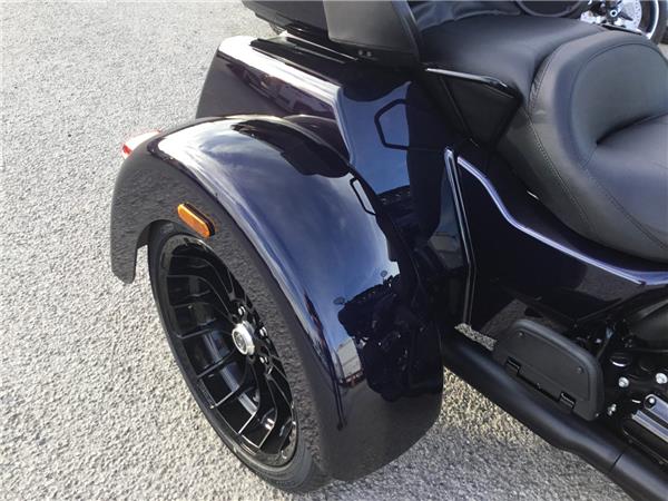 2025 HARLEY-DAVIDSON TRI GLIDE ULTRA 