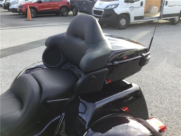 2025 HARLEY-DAVIDSON TRI GLIDE ULTRA 