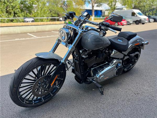 2025 HARLEY-DAVIDSON BREAKOUT