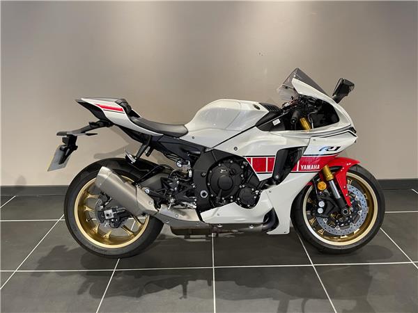 2022 Yamaha R1 60th Anniversary 