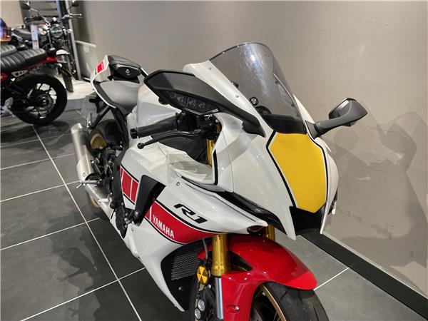 2022 Yamaha R1 60th Anniversary 