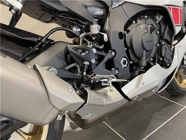 2022 Yamaha R1 60th Anniversary 