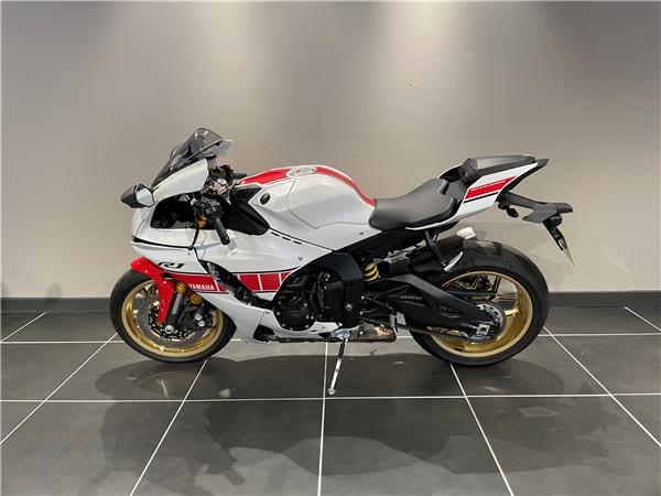 2022 Yamaha R1 60th Anniversary 