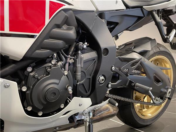 2022 Yamaha R1 60th Anniversary 