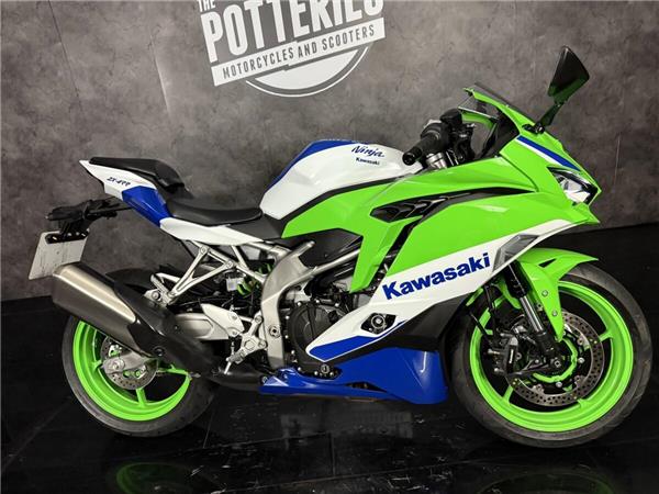 2025 Kawasaki Ninja 400