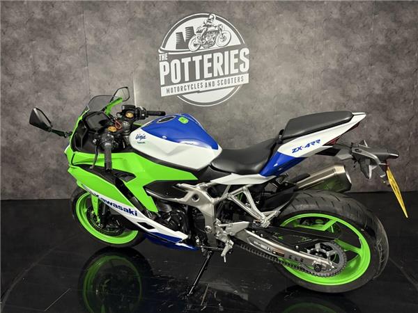 2025 Kawasaki Ninja 400