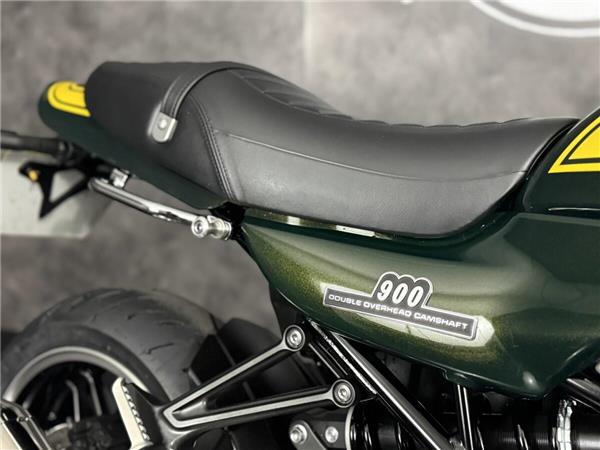 2024 Kawasaki Z900 RS