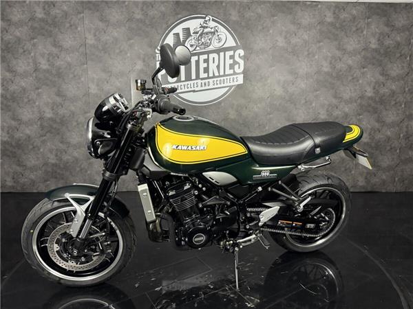 2024 Kawasaki Z900 RS