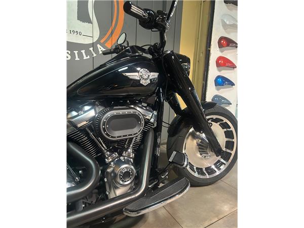 2018 HARLEY-DAVIDSON FAT BOY