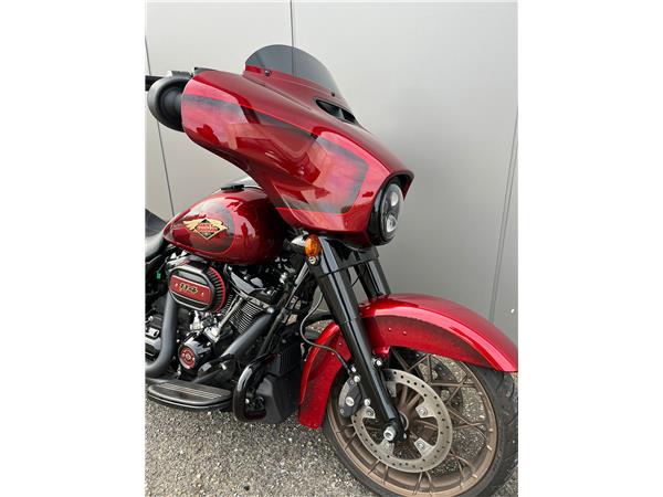 2023 120th Anniversary Street Glide Special