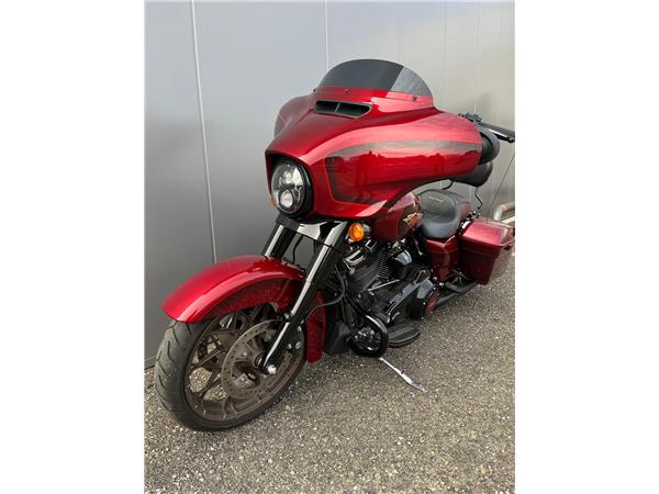 2023 120th Anniversary Street Glide Special